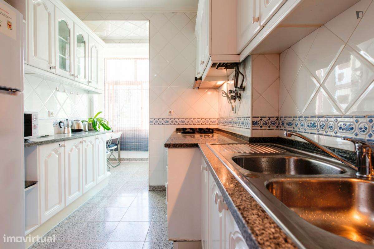 Quarto - localizado em Picoas Lisbon - Grande imagem: 5/10