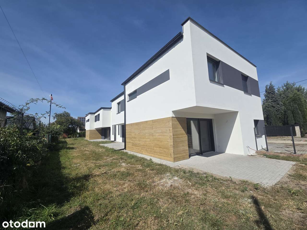 Dwupoziomowy apartament z dużym ogródkiem blisko centrum przy parku - Pełny obrazek: 4/8