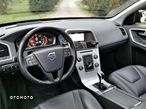 Volvo XC 60 D3 Drive-E Kinetic - 19