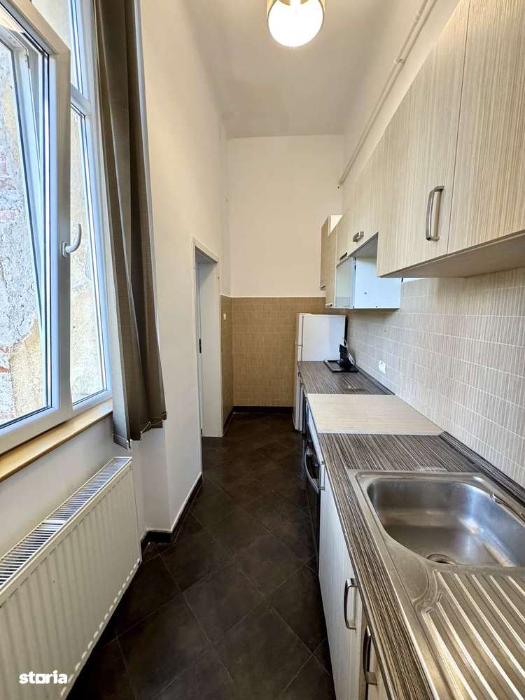 Vand apartament 3 camere, ultracentral, Piata Mica-8