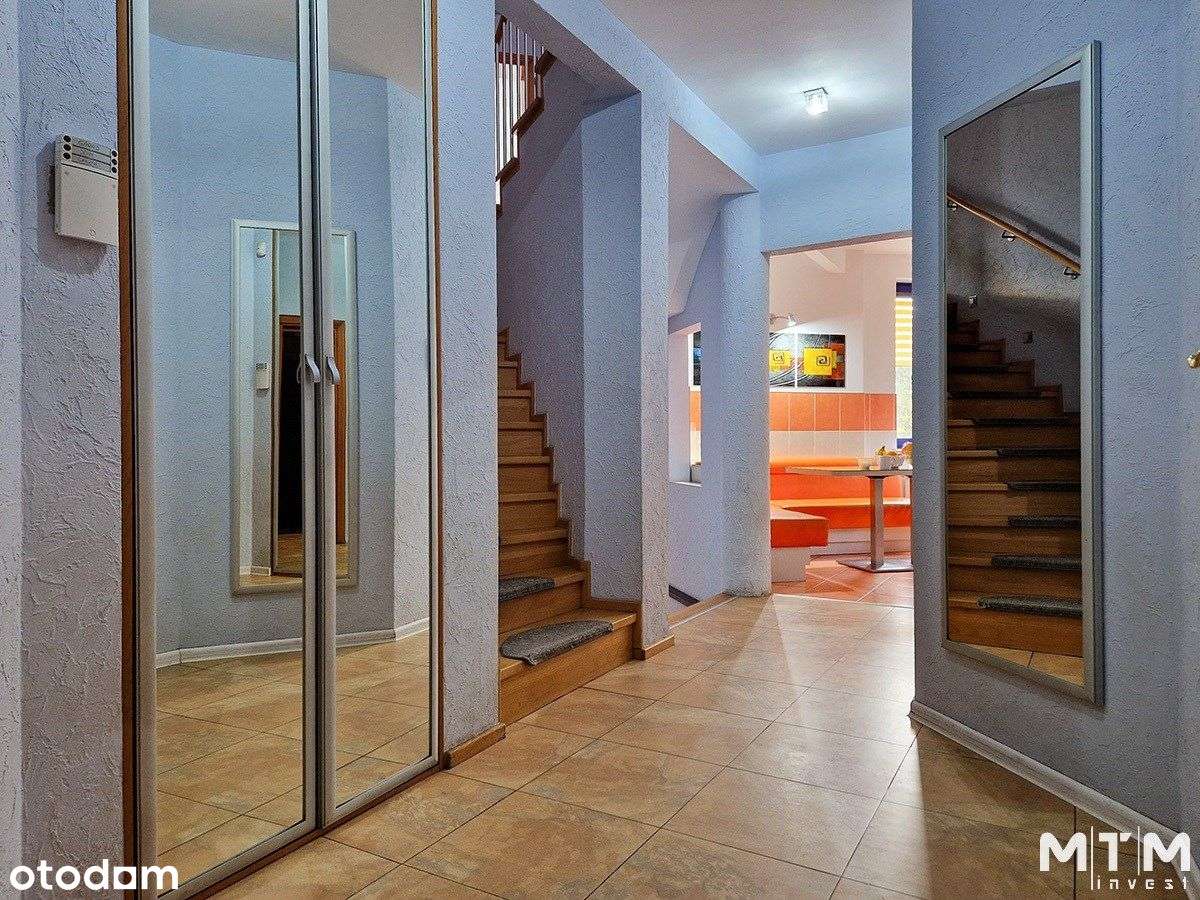 Energooszczędny dom z dużym garażem w Podjuchach-5