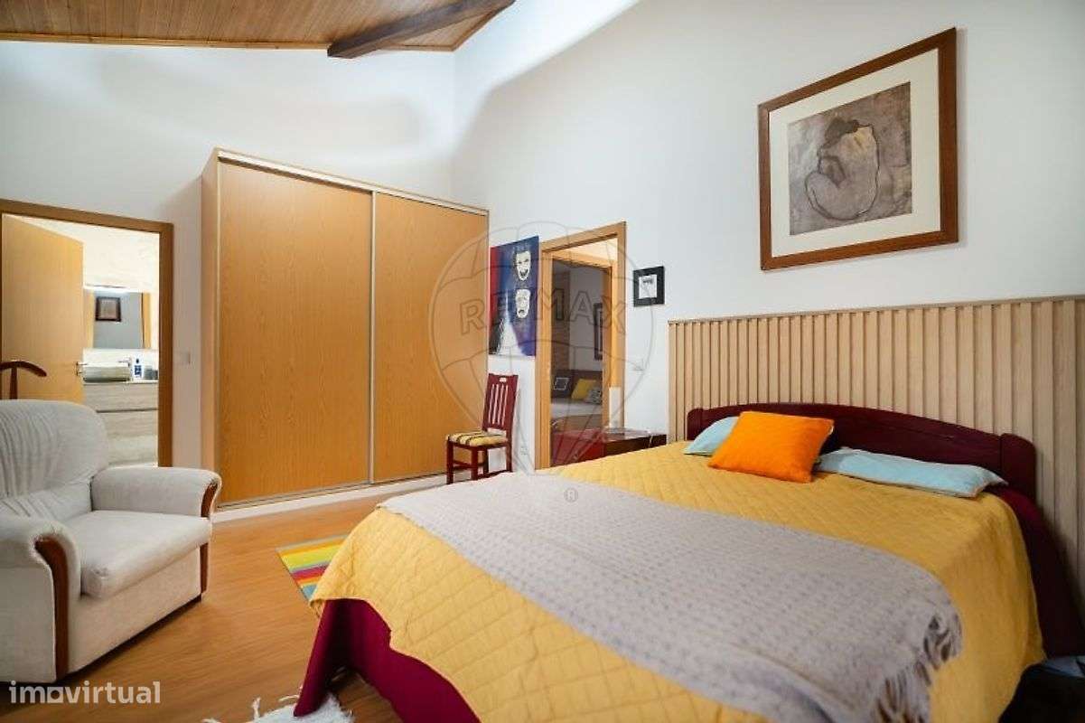 Moradia T5 para venda-5