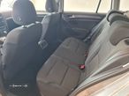 VW Golf Variant 1.6 TDi Confortline DSG - 21