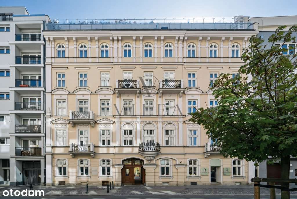 Apartament Mokotowska 40 w pieknej kamienicy
