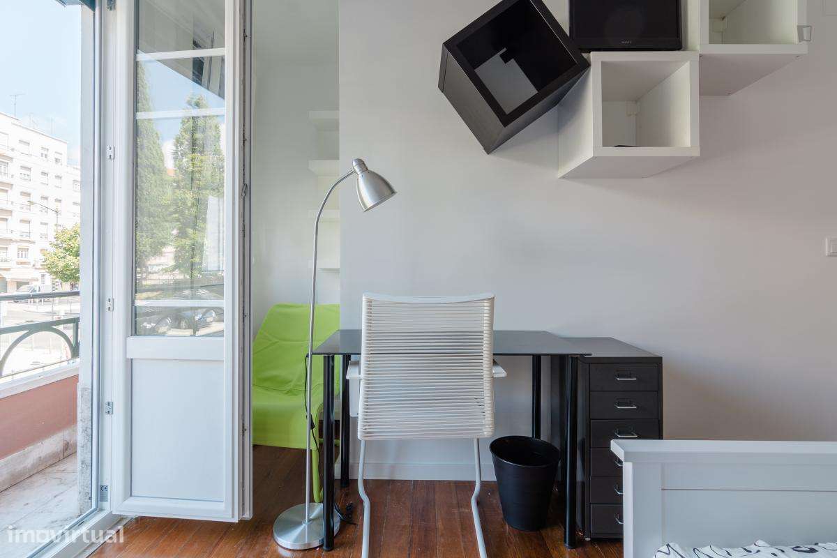 Quarto - localizado em Alameda Lisbon - Grande imagem: 3/17