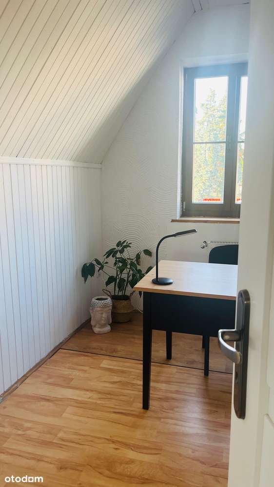 Przesympatyczne Biuro i nie tylko zajrzyjcie :)bardzo urokliwe miejsce - Pełny obrazek: 5/12