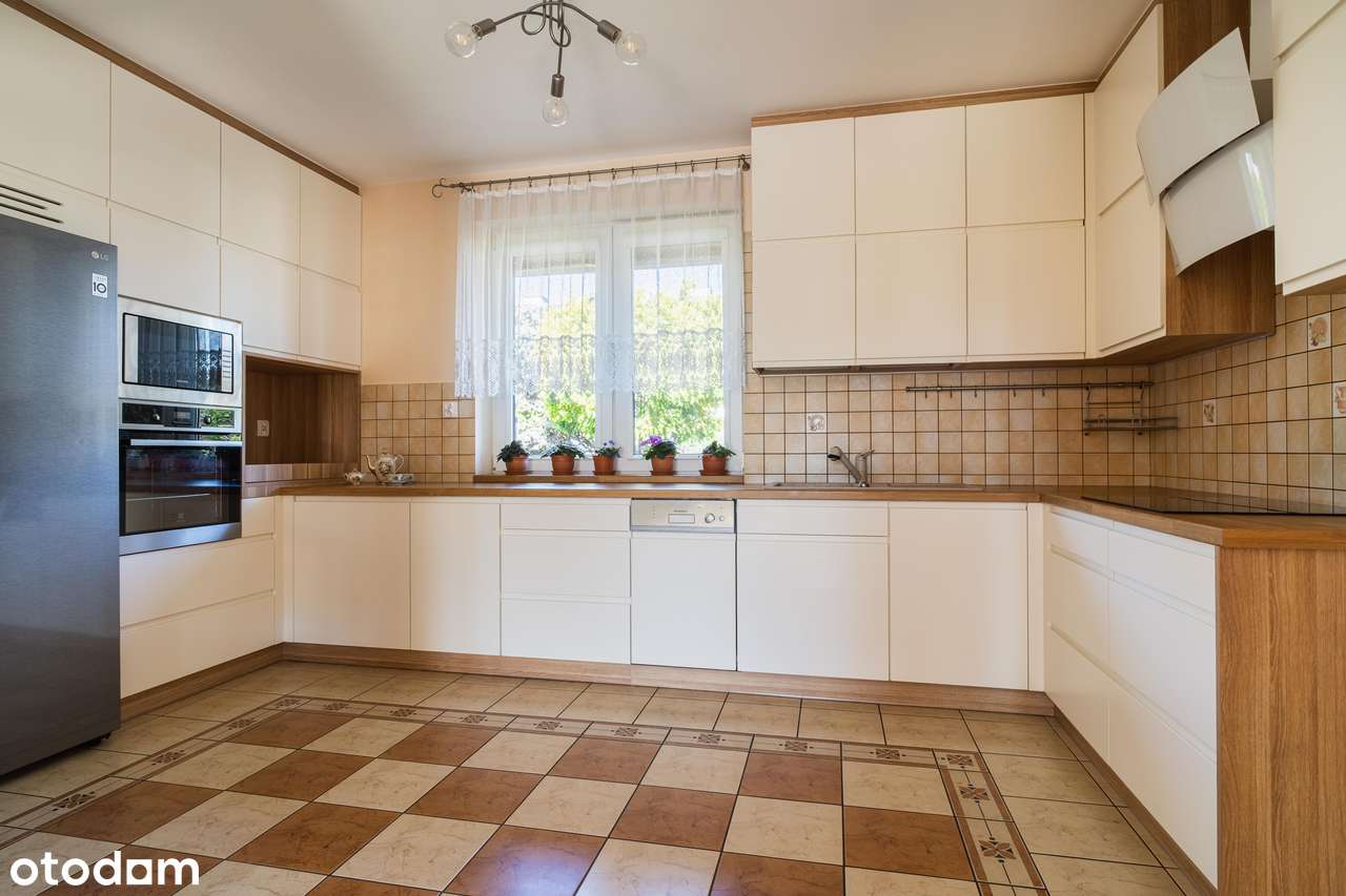 Zadbany dom w spokojnej części Mrągowa – gotowy do zamieszkania! - Pełny obrazek: 5/19