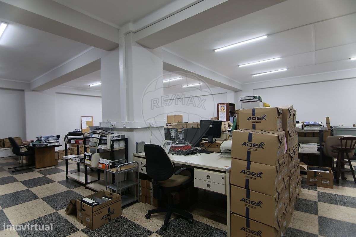 Escritório  para arrendamento - Grande imagem: 4/8