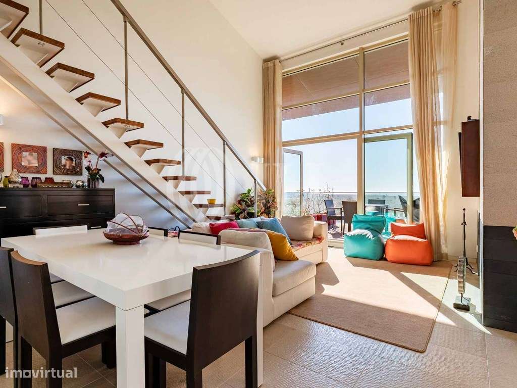 Apartamento T1+1 com vista mar e jacuzzi, em Troia - Grande imagem: 2/26