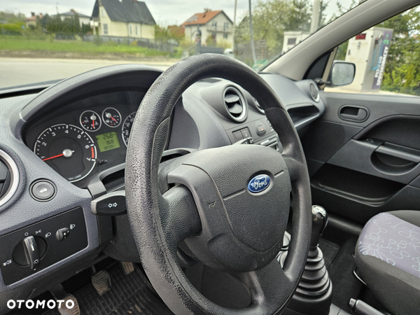 Ford Fiesta 1.3 - 3