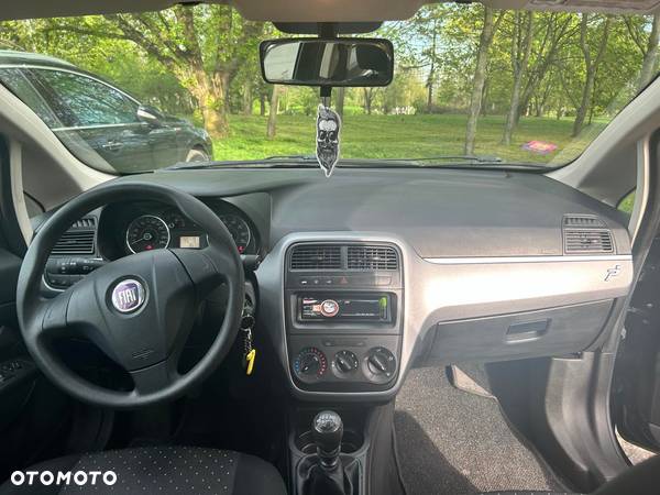 Fiat Punto 1.2 8V Classic - 9