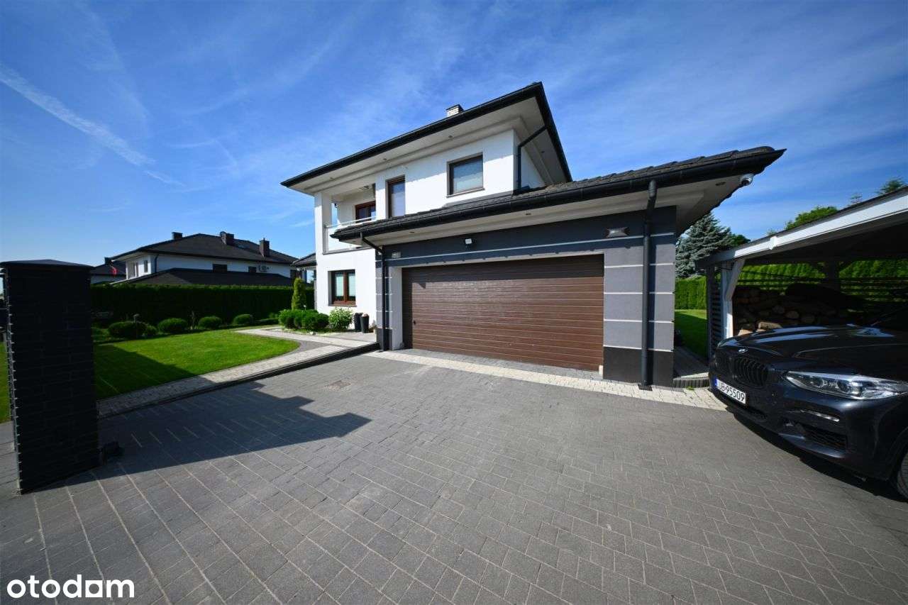 Niesamwita Rezydencja jedynie 7 minut od Centrum !-9