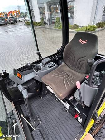 Yanmar SV18 - 8