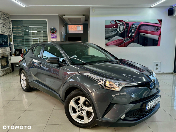 Toyota C-HR - 31