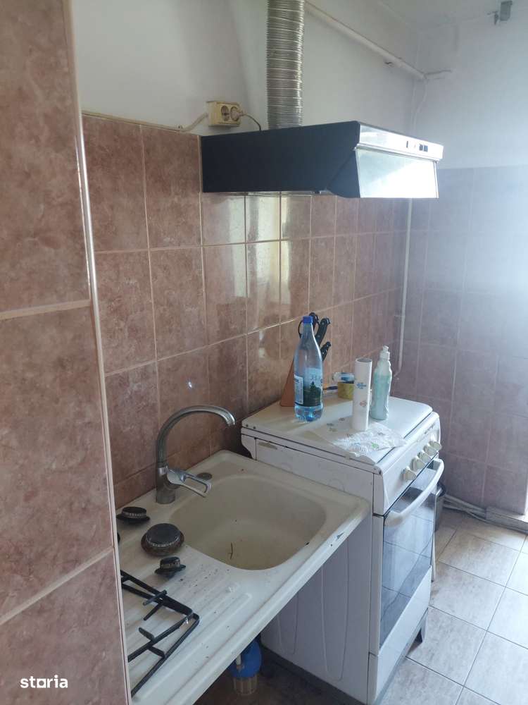 Apartament 2 camere Podu de Fier-5