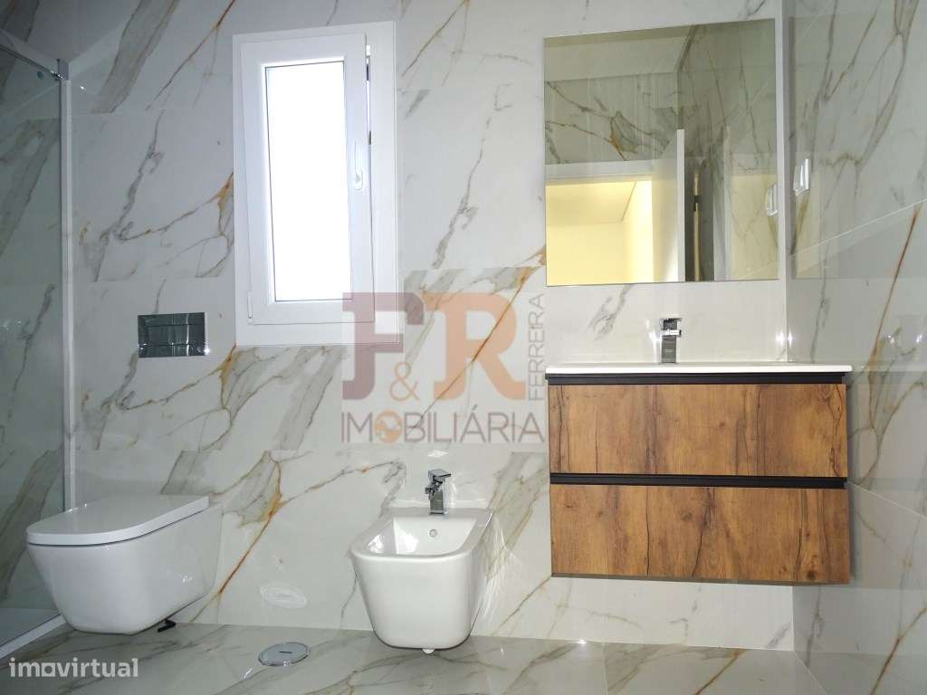 Moradia Duplex T3 Pinhal General ,Fernão Ferro-7