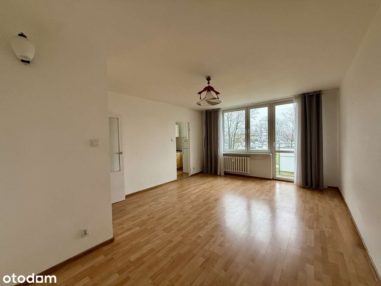 Ul. Tokarza - Cicha kawalerka z widokiem na zieleń! - Pełny obrazek: 3/7