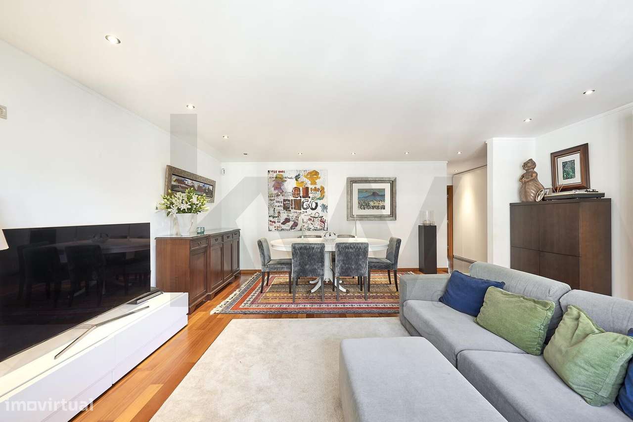 ELEGANTE APARTAMENTO T3 COM GARAGEM NA RUA DA ALEMANHA, QTA. DE SÃO GO - Grande imagem: 4/27