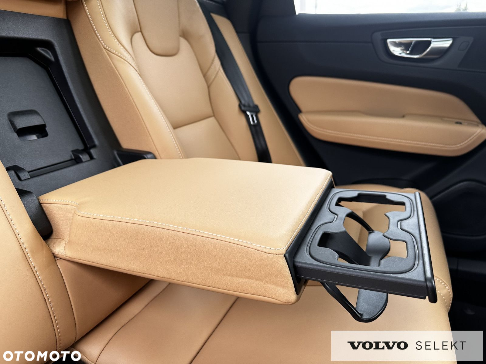 Volvo XC 60 - 26