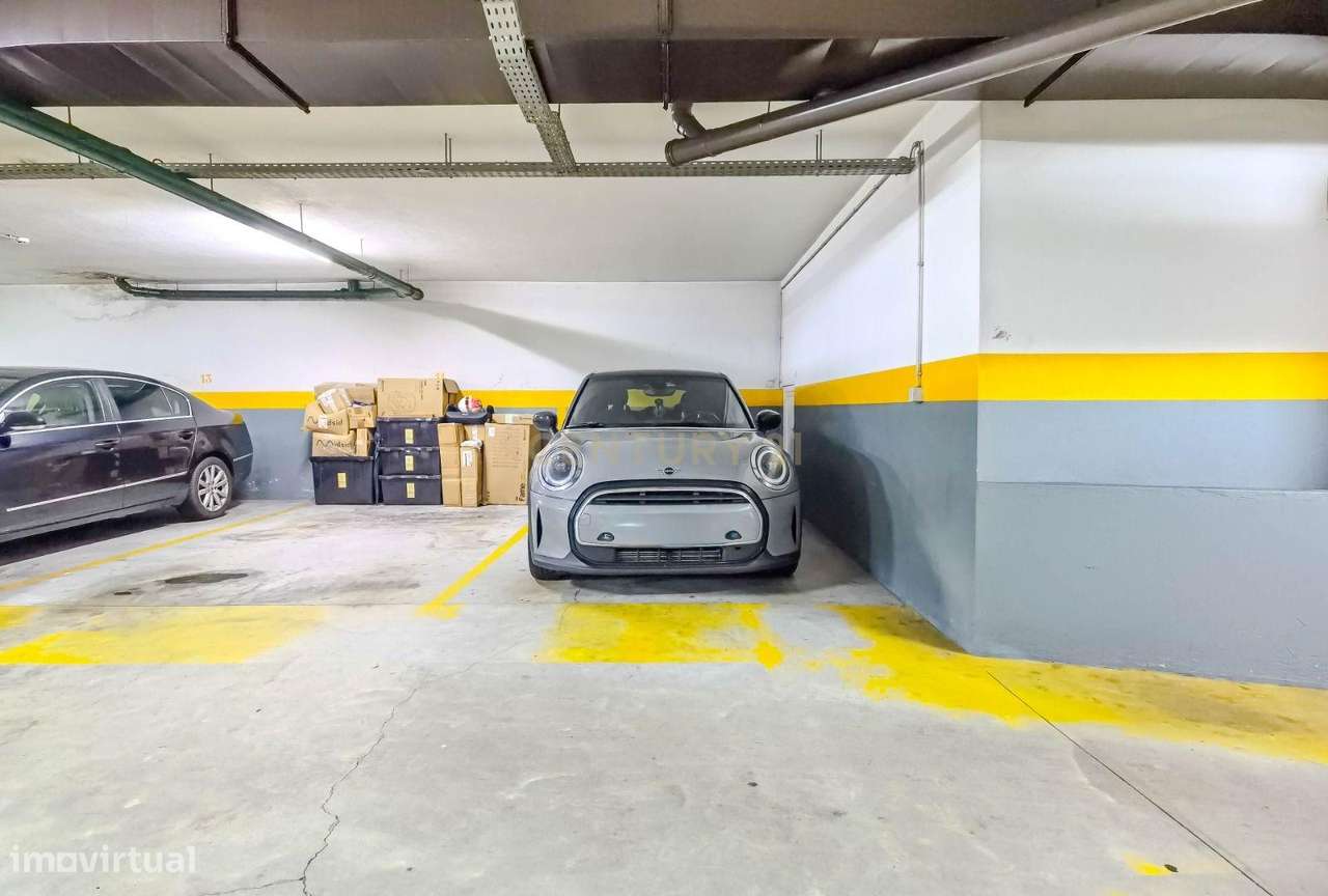 Apartamento T1 com Terraço – Vilar de Andorinho, Gaia-16