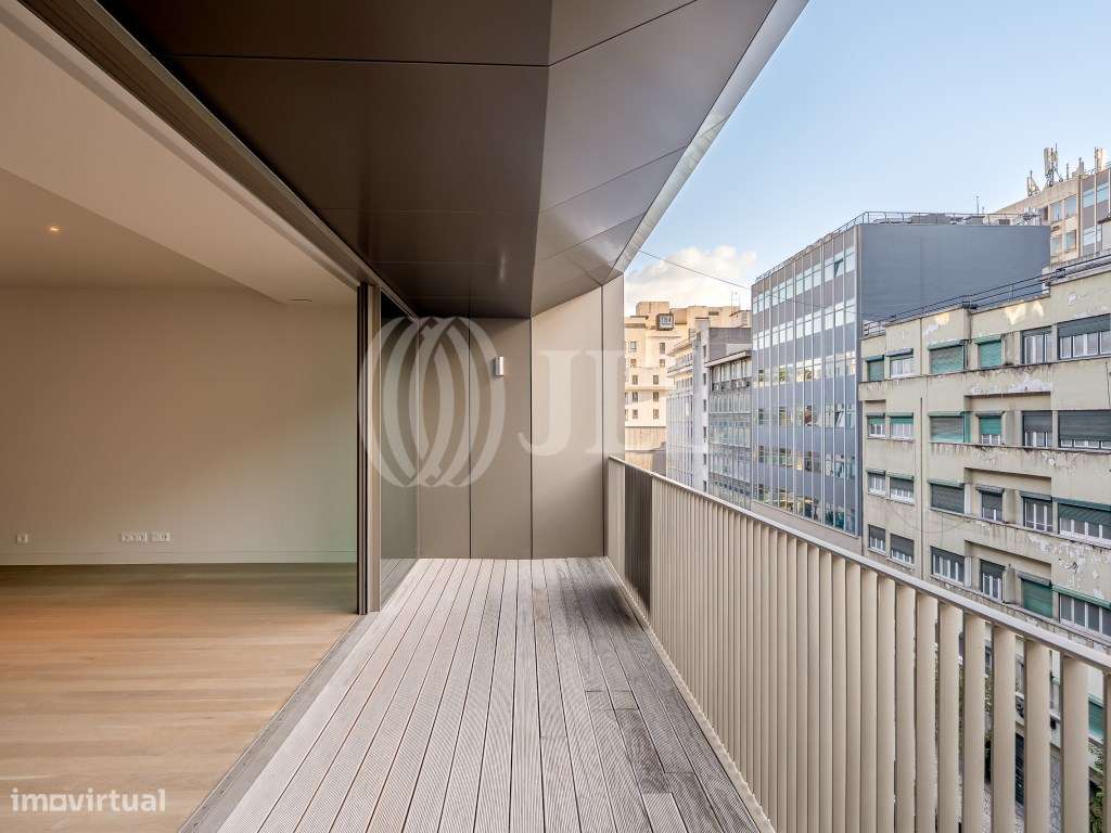 Apartamento T3 na Avenida da Liberdade, Lisboa - Grande imagem: 3/29