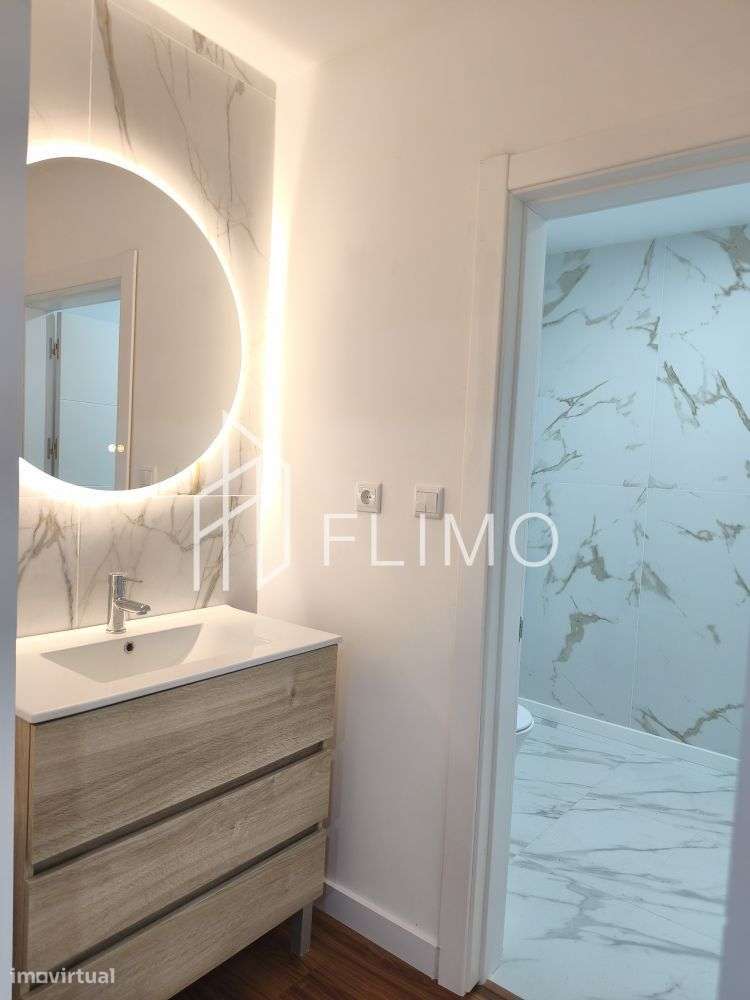 Moradia T3 geminada Nova-14