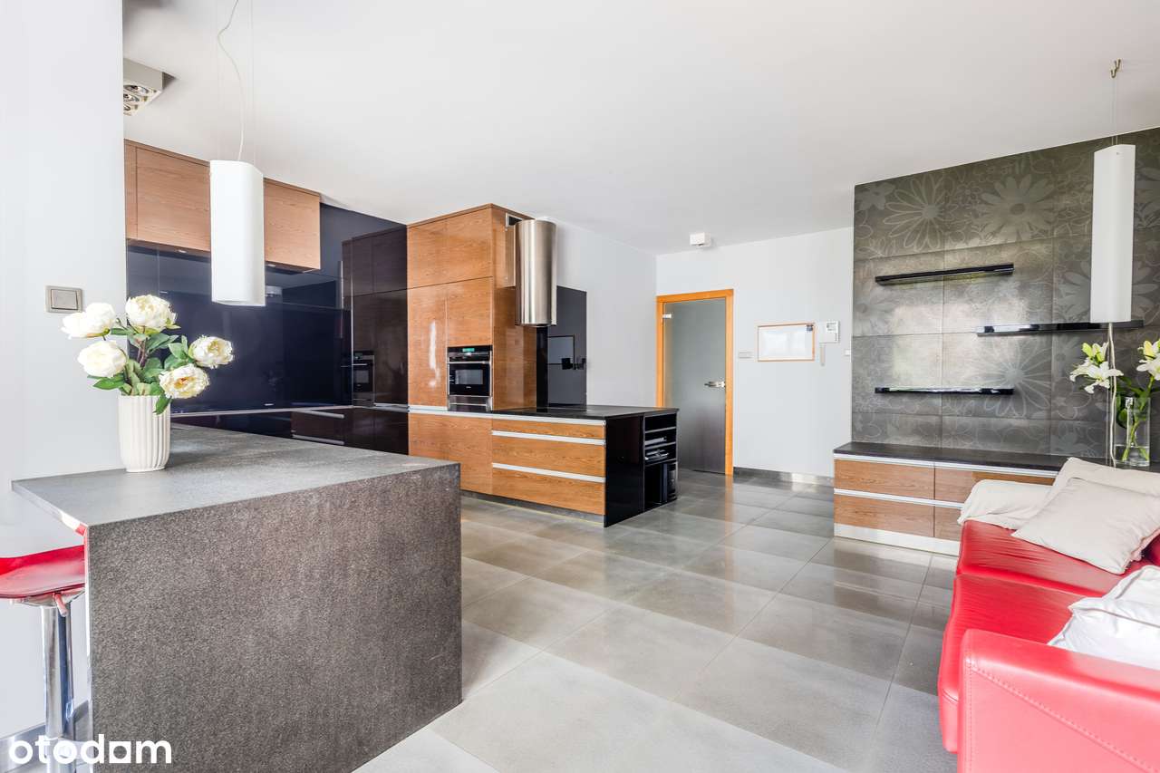 Przytulna kawalerka gotowa do wprowadzenia tuż przy Promenadzie-3