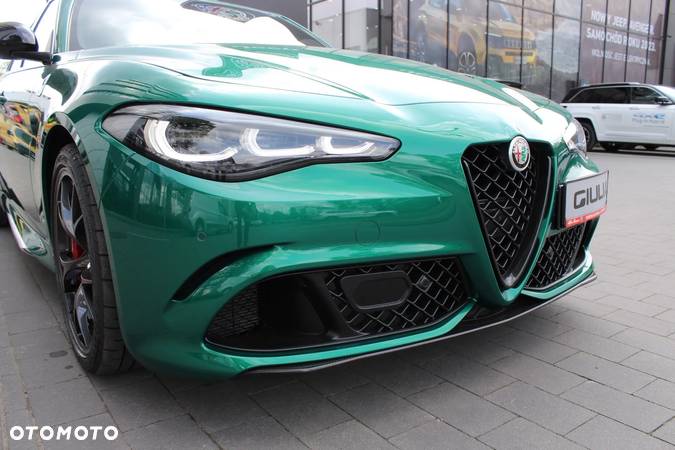 Alfa Romeo Giulia 2.9 Bi Turbo V6 Quadrifoglio - 8