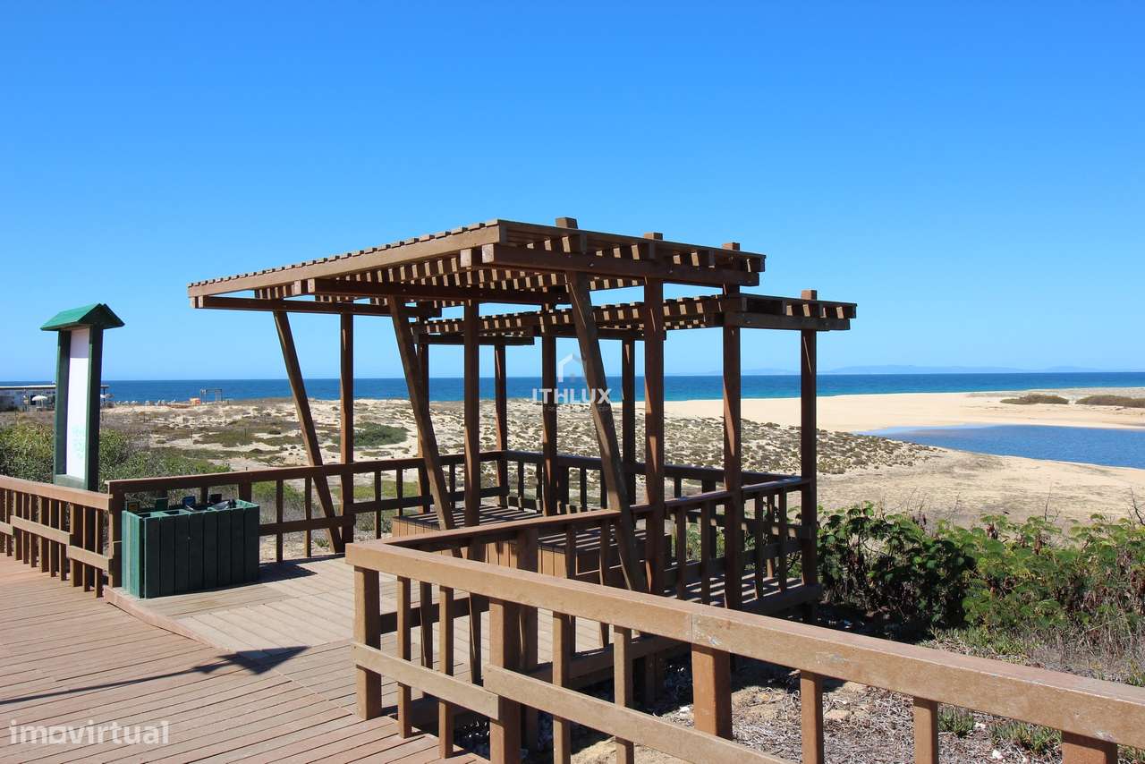 Herdade com 16,1500 ha, na zona da Lagoa de Melides, com viabilidade p - Grande imagem: 4/32