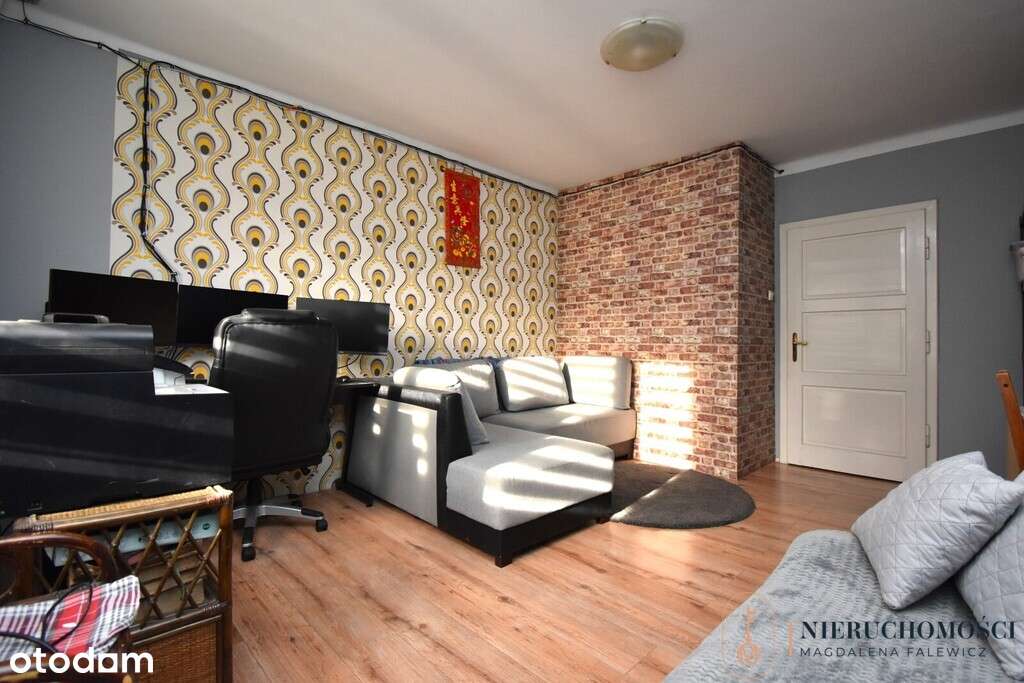 Hit! Urokliwy dom z potencjałem u podnóża gór!-8