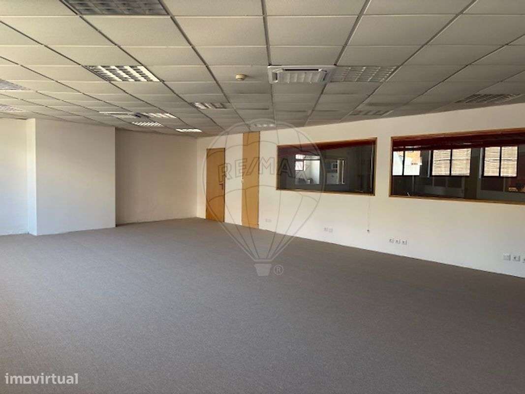 Escritório  para arrendamento - Grande imagem: 3/21