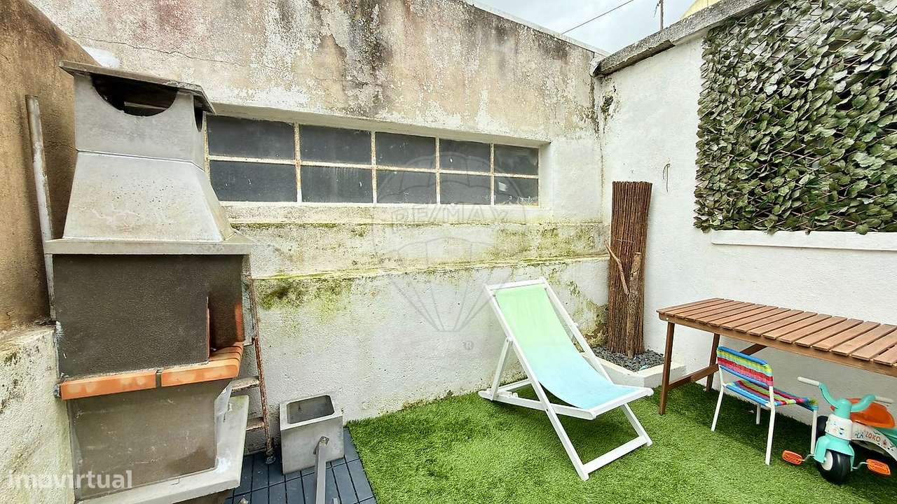 Moradia T2 para venda-33