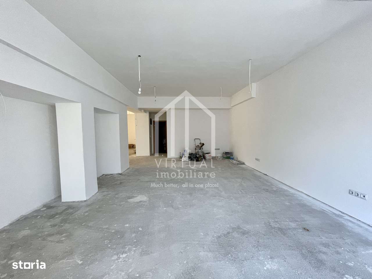 Spatiu comercial cu 8 camere, 5 bai, terasa - zona Centrala - Imagine principală: 4/20
