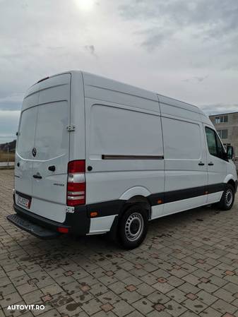 Mercedes-Benz Sprinter 313 CDI Mijlociu + Înalt An 2016 Climă Scaun pernă aer Talpă spate de urcare Stare impecabilă - 3