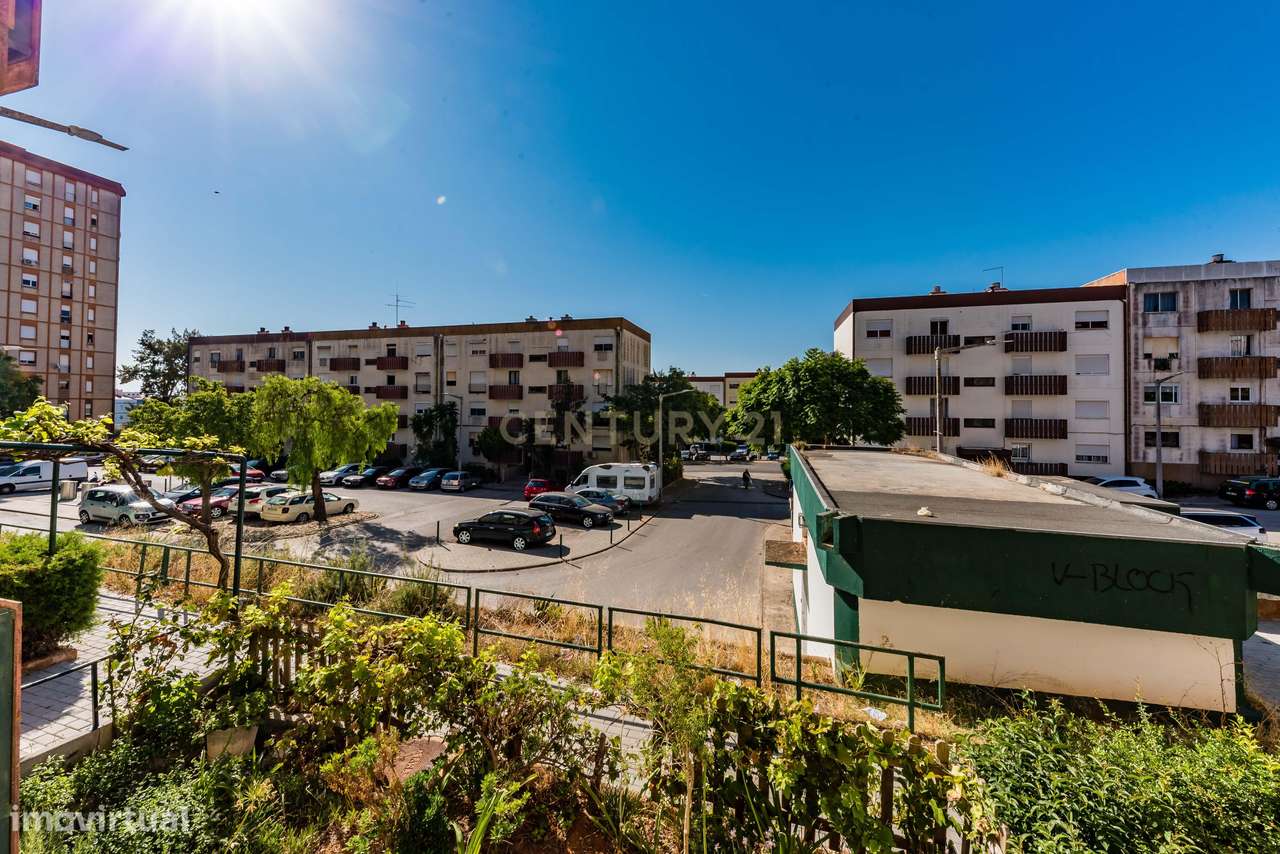 Apartamento T2 pronto a habitar Vialonga-20