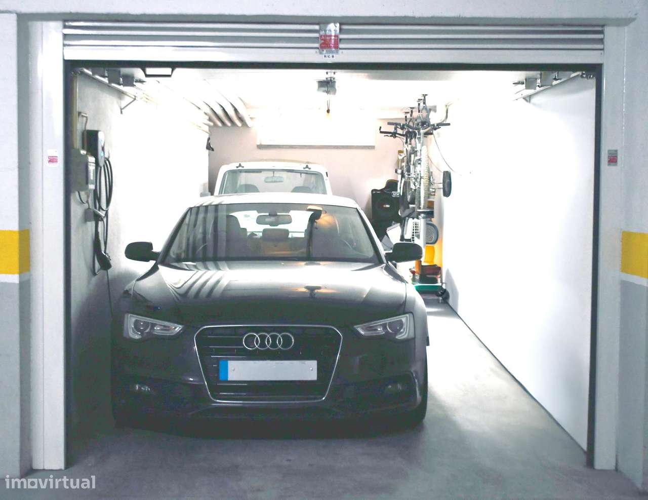 Apartamento T2 em Condomínio com Piscina – Alcabideche, Cascais-7