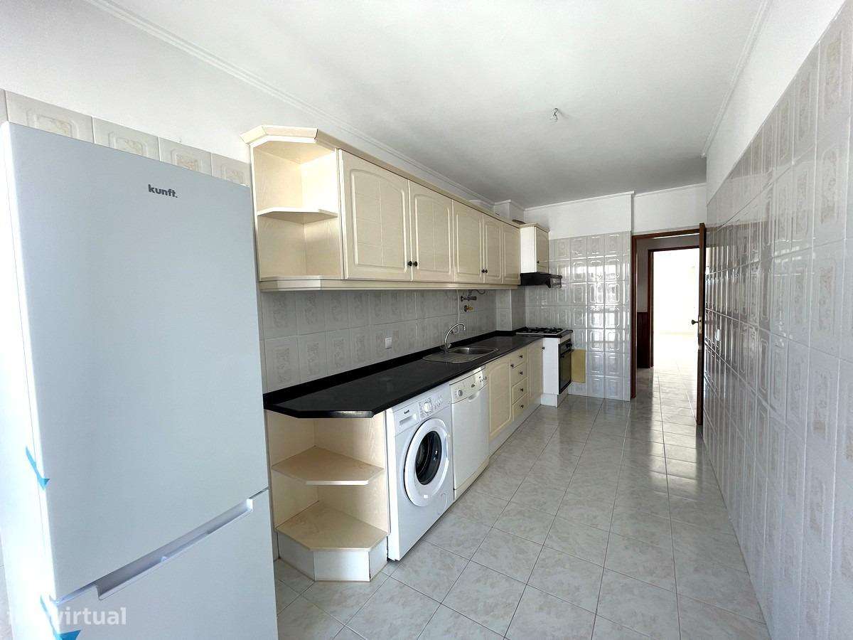 Apartamento T3 em Almada-5