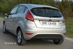 Ford Fiesta 1.25 Ghia - 6