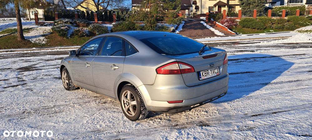 Ford Mondeo 1.8 TDCi Ambiente - 5