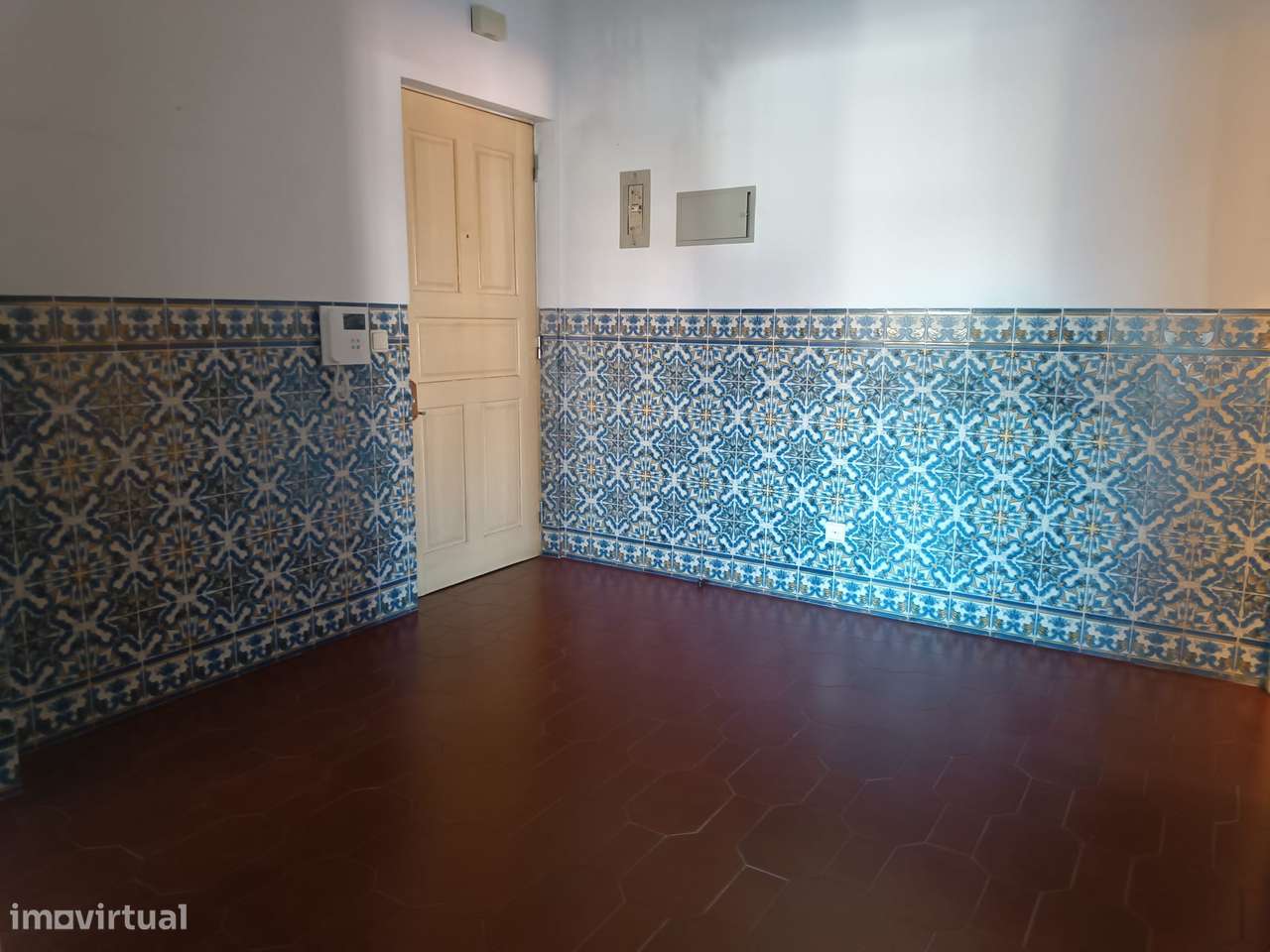 Apartamento T4 em Coimbra (Vale das Flores)-11