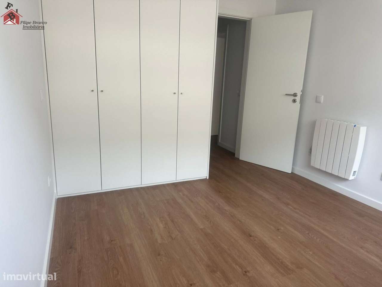 T2+1 NOVO PRONTO HABITAR! VISTA MAR SANTA MARINHA GAIA!-25