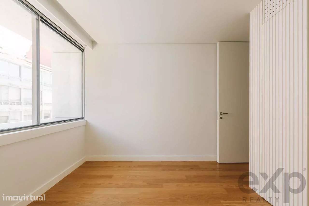 Moradia V5 - Santo Amaro - Alcântara - Grande imagem: 2/19