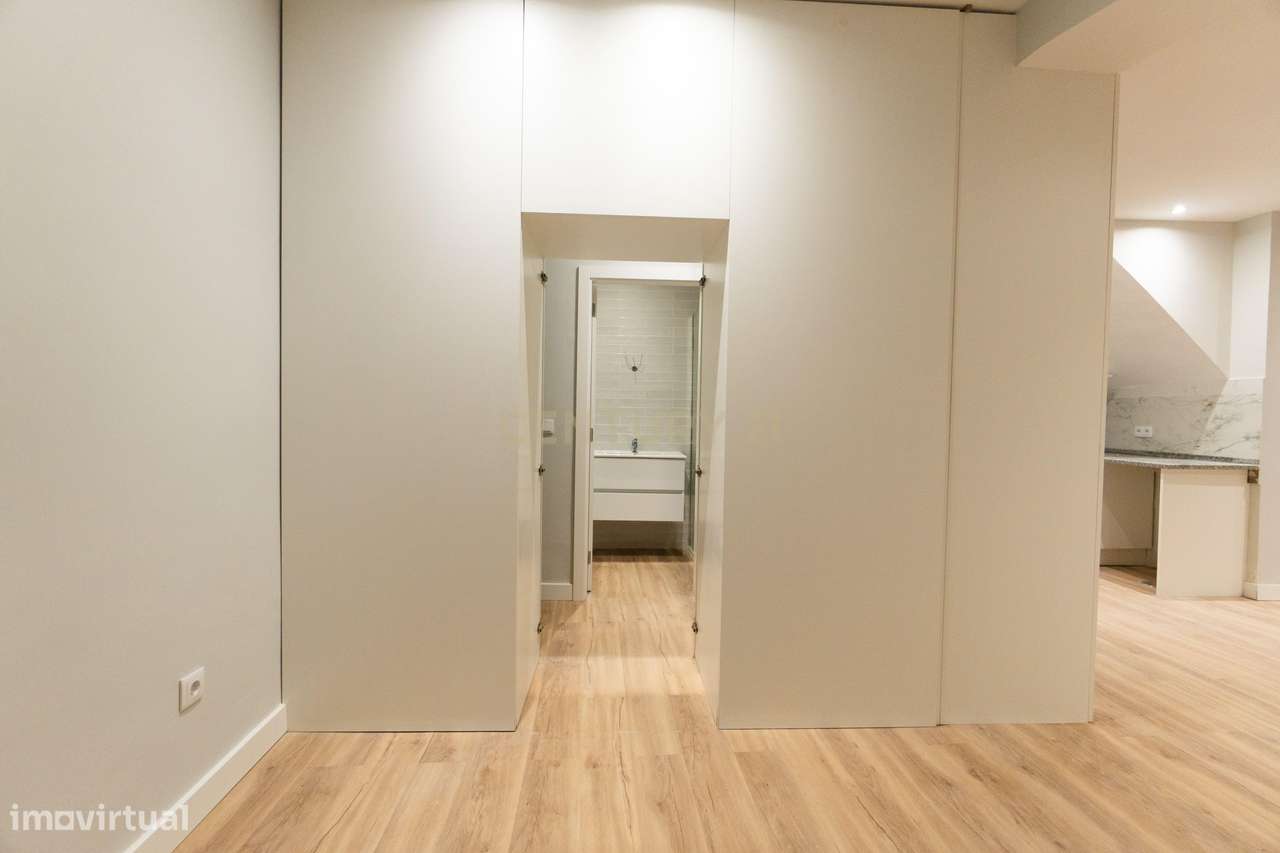 Prédio remodelado na Baixa de Setúbal – uma oportunidade única-20