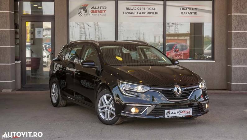 Renault Megane BLUE dCi 115 EDC INTENS - 3