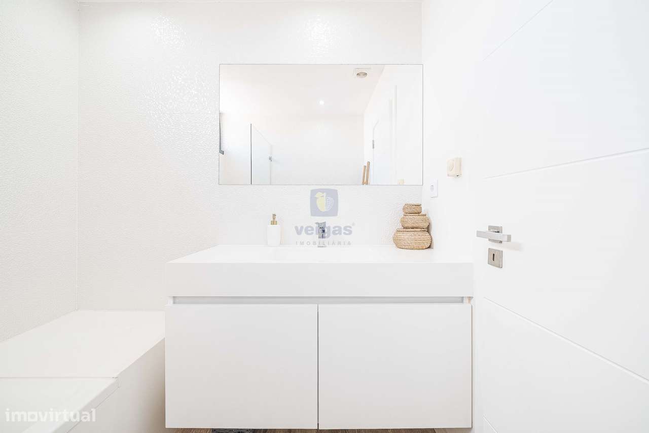 Moradia Isolada em Condominio-24