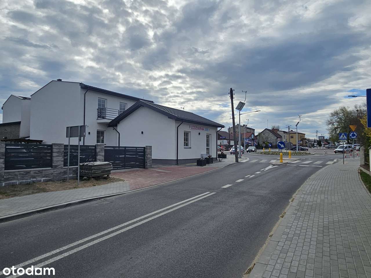 Wynajmę lokale w centrum Kurowa przy ul. Żabiej 1 - View 3