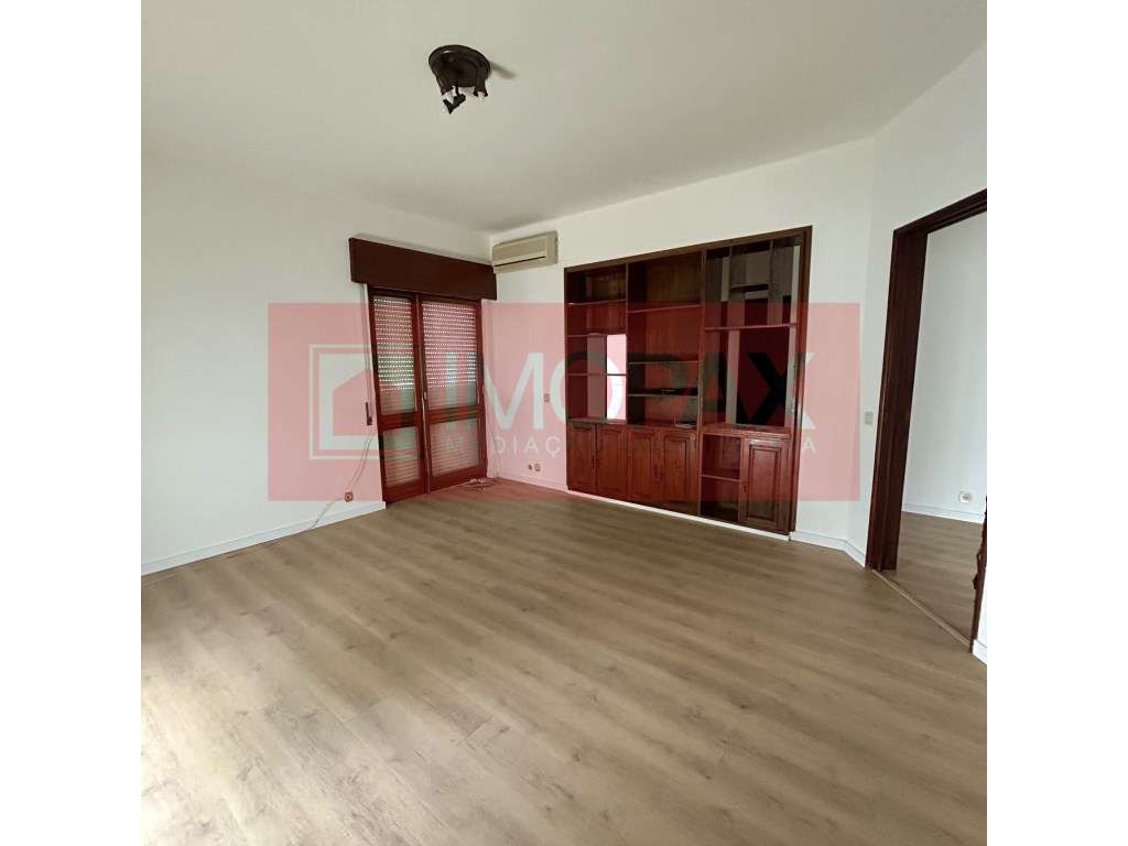 BEJA / Apartamento T3 / Av. Vasco da Gama-0