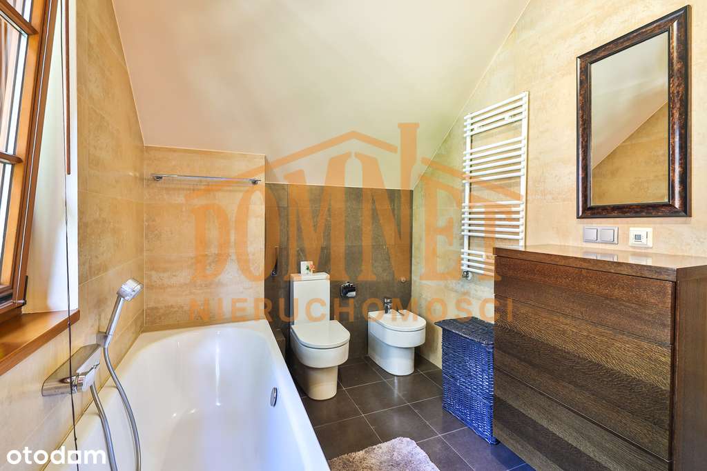 Uroczy dom na pięknej, leśnej działce-6