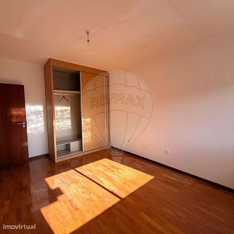 Moradia T2 para arrendamento - Grande imagem: 2/12