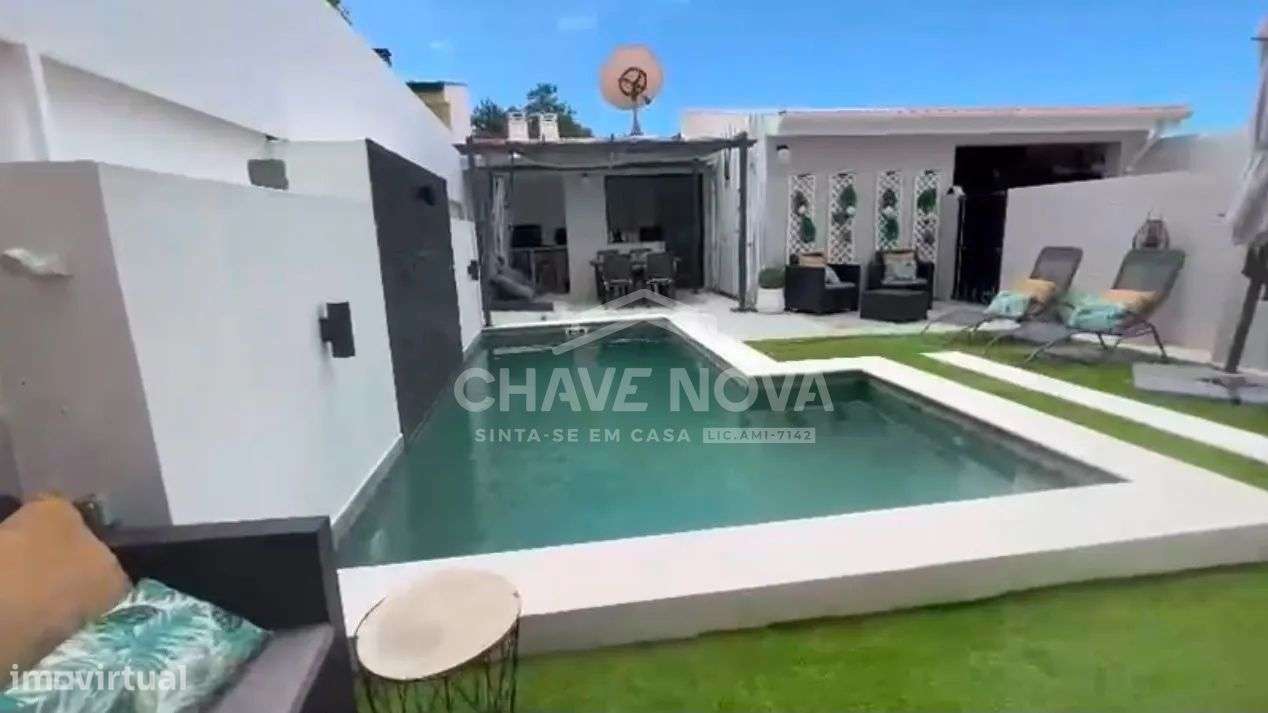 Moradia T3 com Piscina - Grijó Vila Nova de Gaia-25